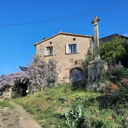Feriehus La Maison De Mamee Sanilhac (Ardeche)